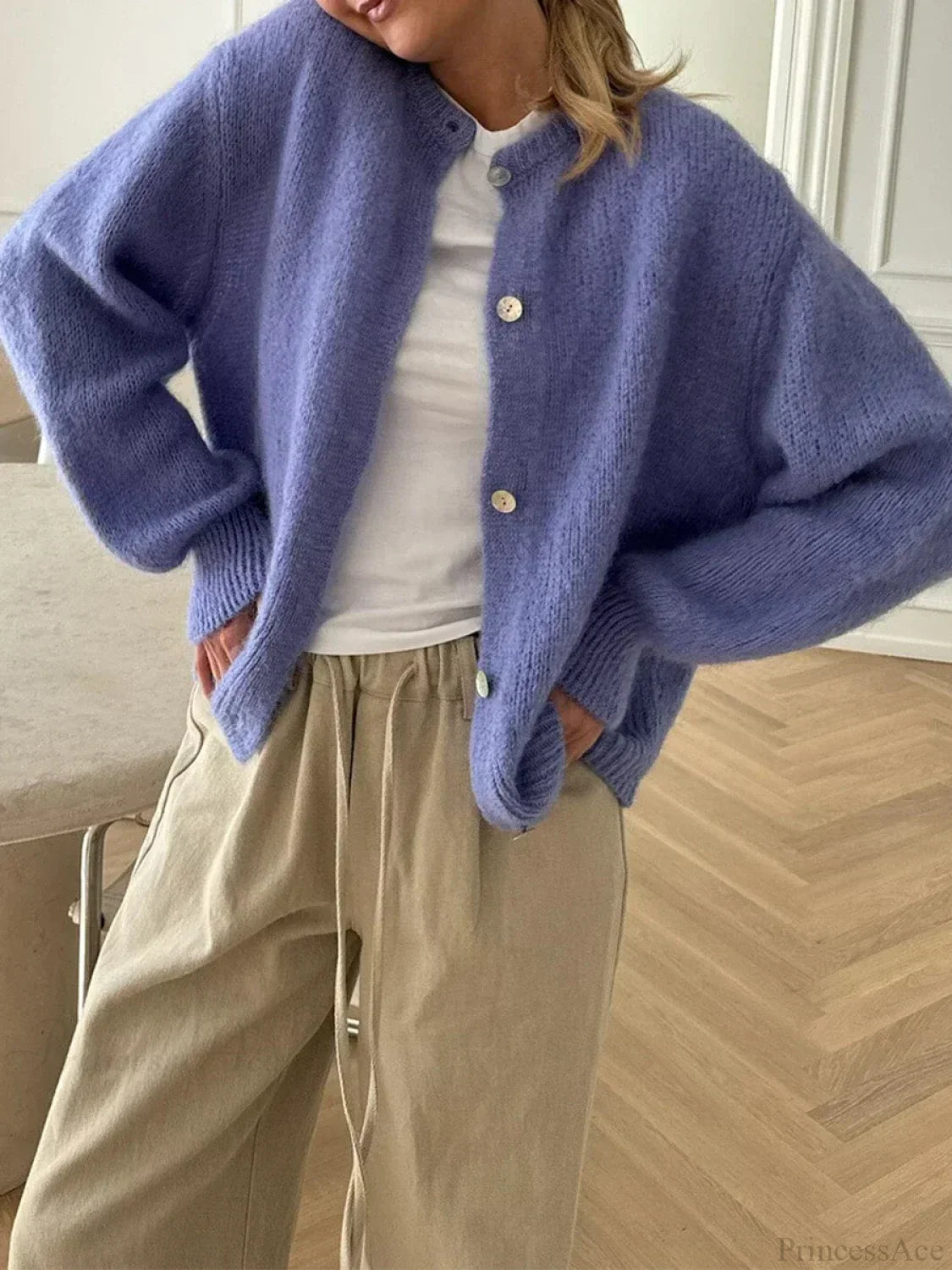 Classic Designed Cardigan