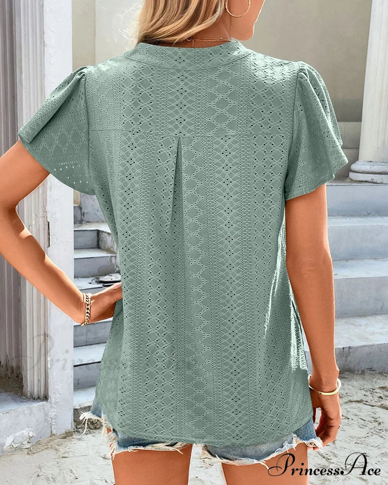 Timeless Vintage Style T-Shirt