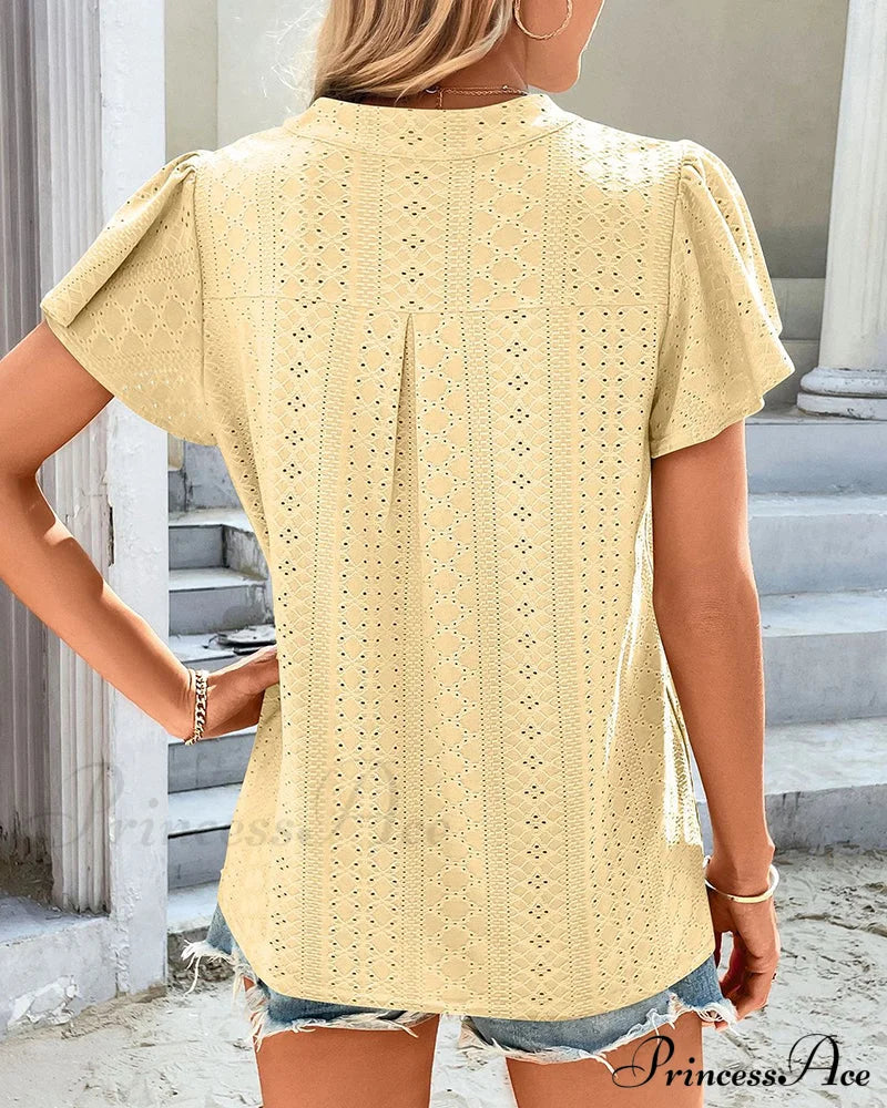 Timeless Vintage Style T-Shirt