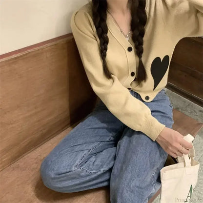Gracefully Designed Cardigan