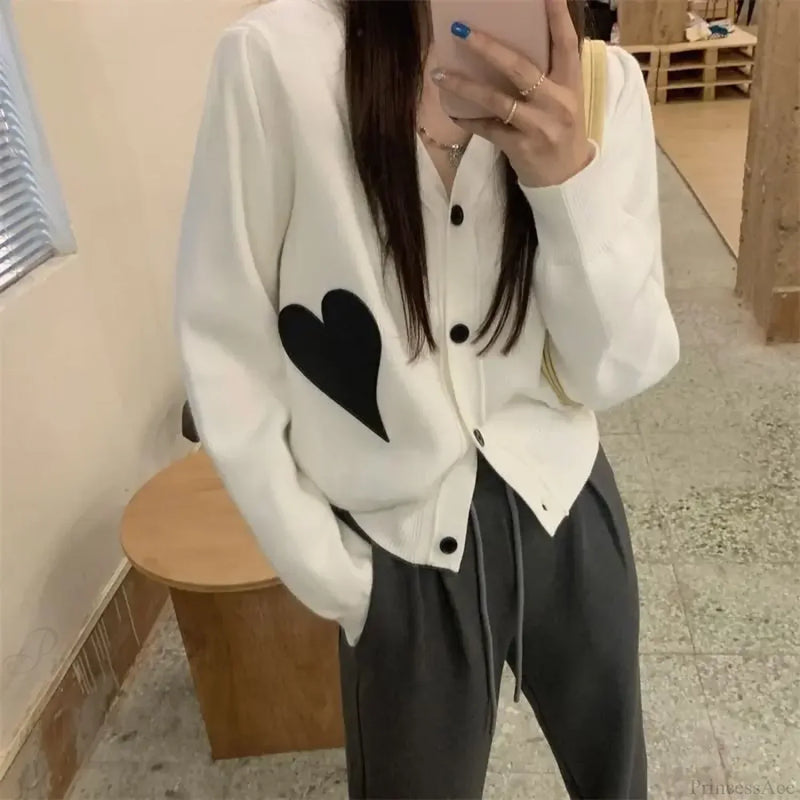 Gracefully Designed Cardigan