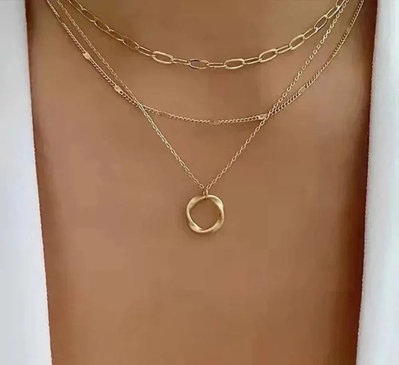 Gold Layered Chain & Pendant Necklace