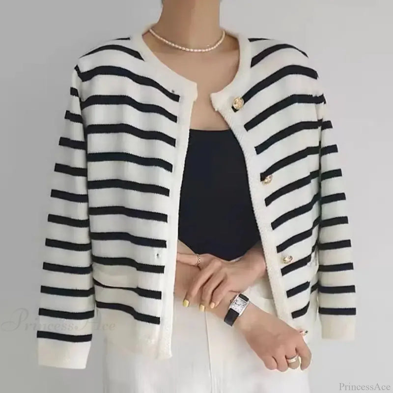 Classic Designed Cardigan