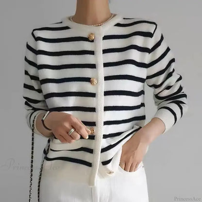 Classic Designed Cardigan