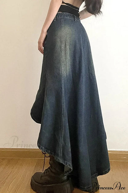 Timeless Vintage Style Garment