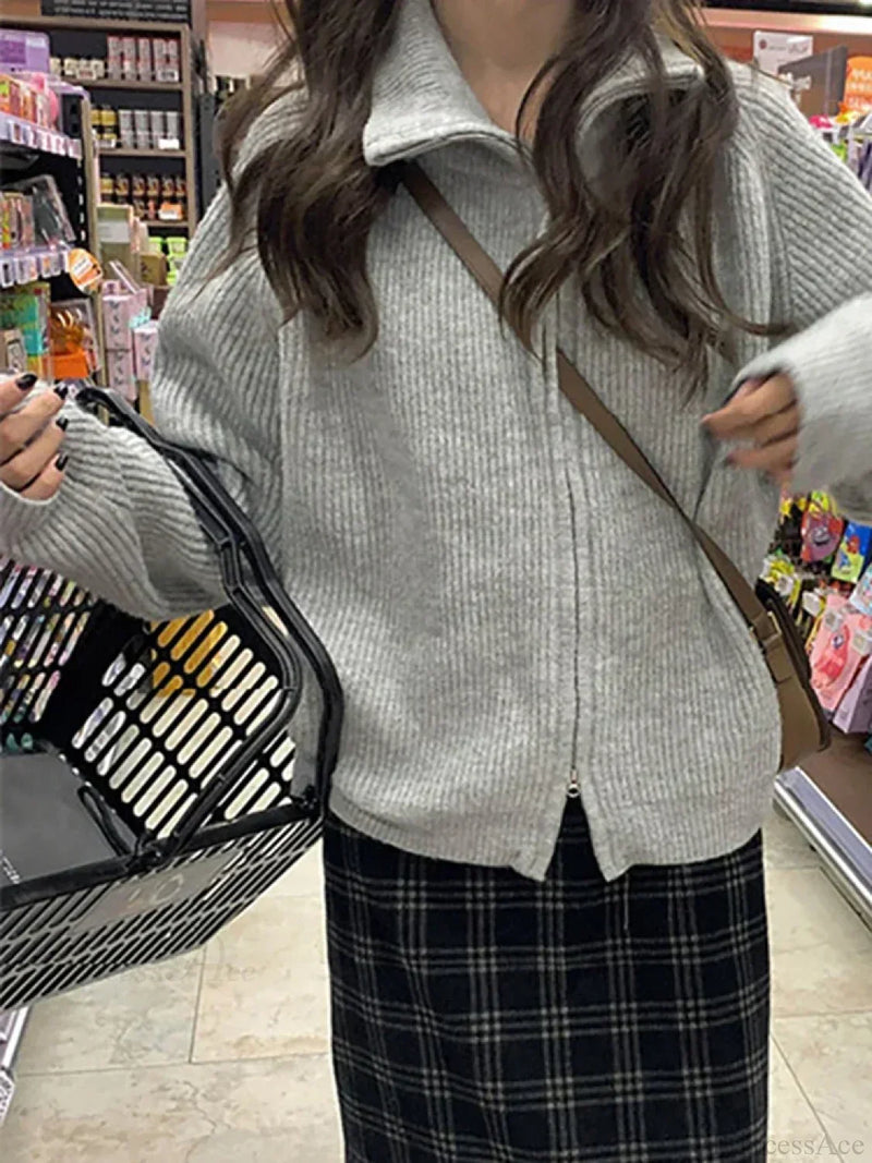 Timeless Vintage Style Cardigan